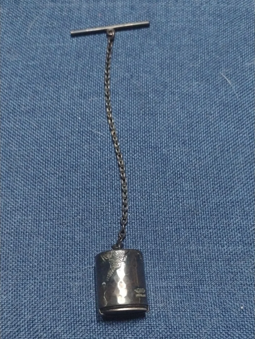 Vintage men's tie chain (or tie tack with a T-bar attachment)